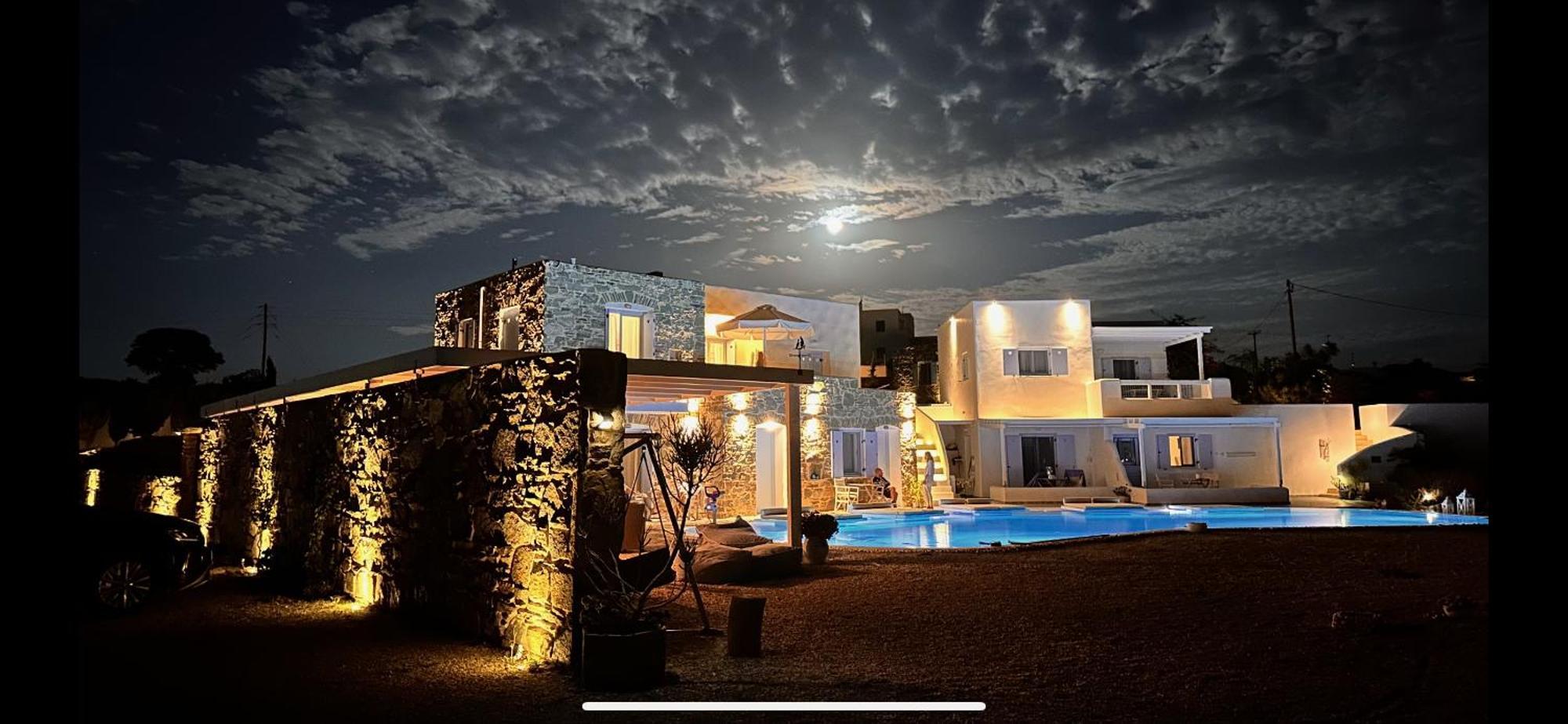Blu Suites And Studios Adamantas  Exterior photo