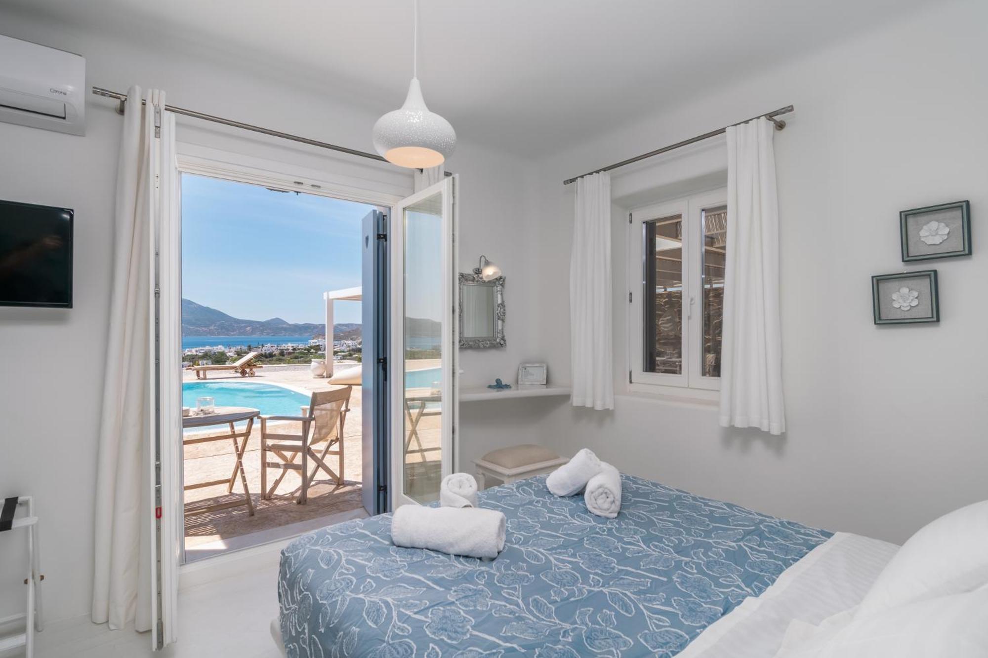 Blu Suites And Studios Adamantas  Exterior photo